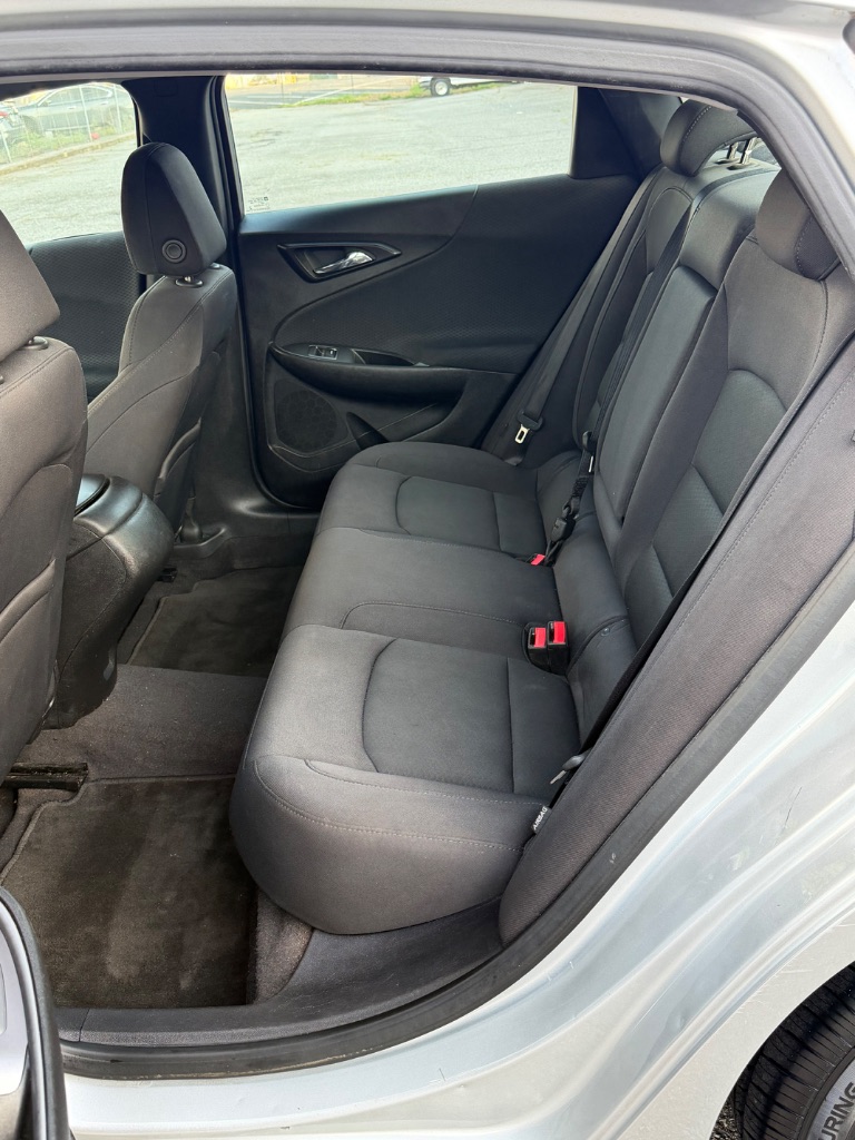 2017 Chevrolet Malibu - $6,500