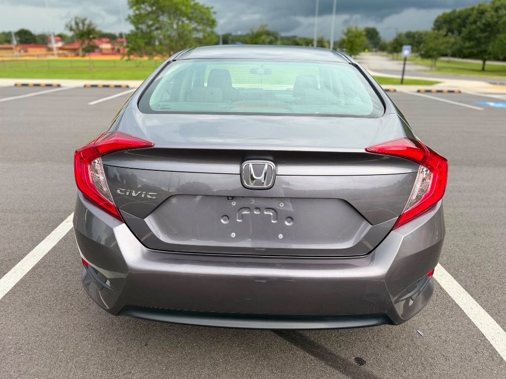 2018 Honda Civic - $9,400