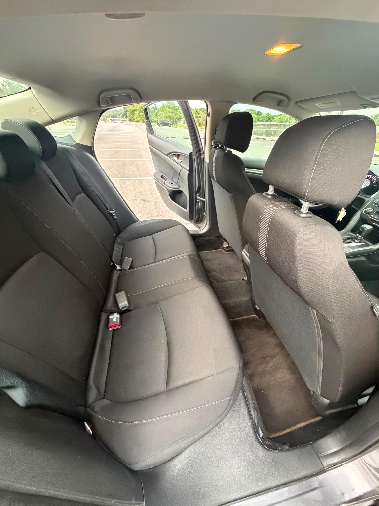 2018 Honda Civic - $9,400