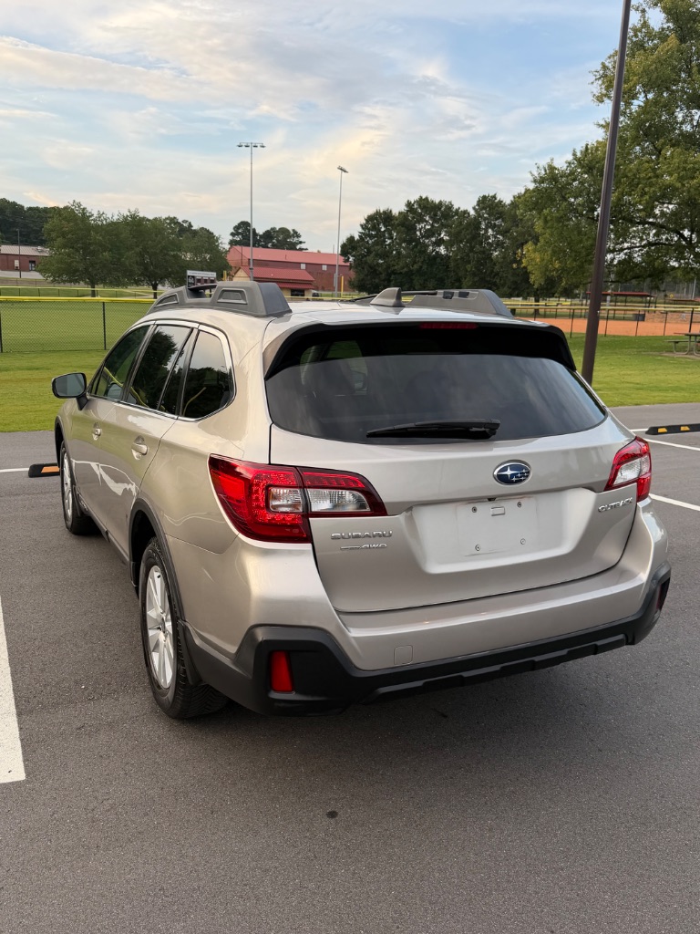2018 Subaru Outback - $10,850