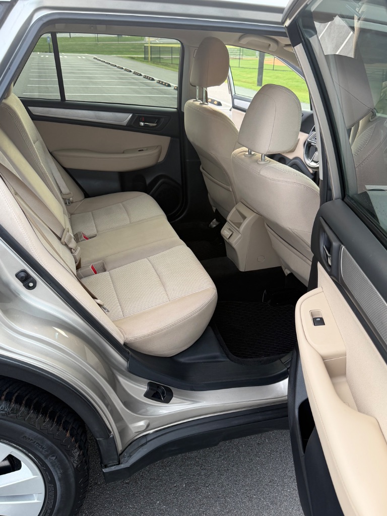 2018 Subaru Outback - $10,850