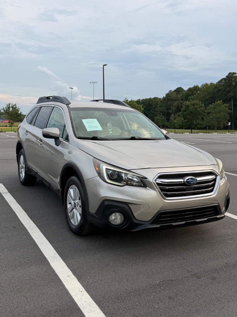 2018 Subaru Outback - $10,850