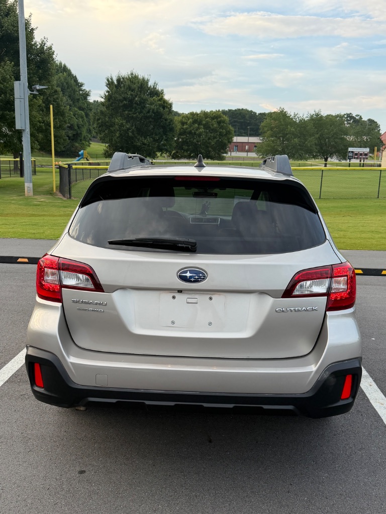 2018 Subaru Outback - $10,850