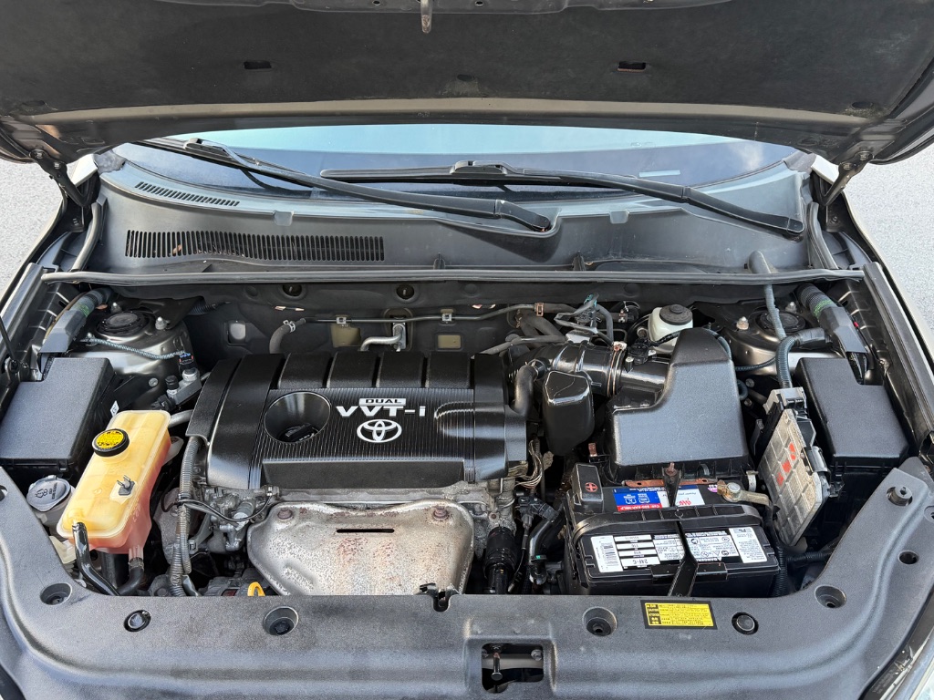 2010 Toyota RAV4 - $8,000