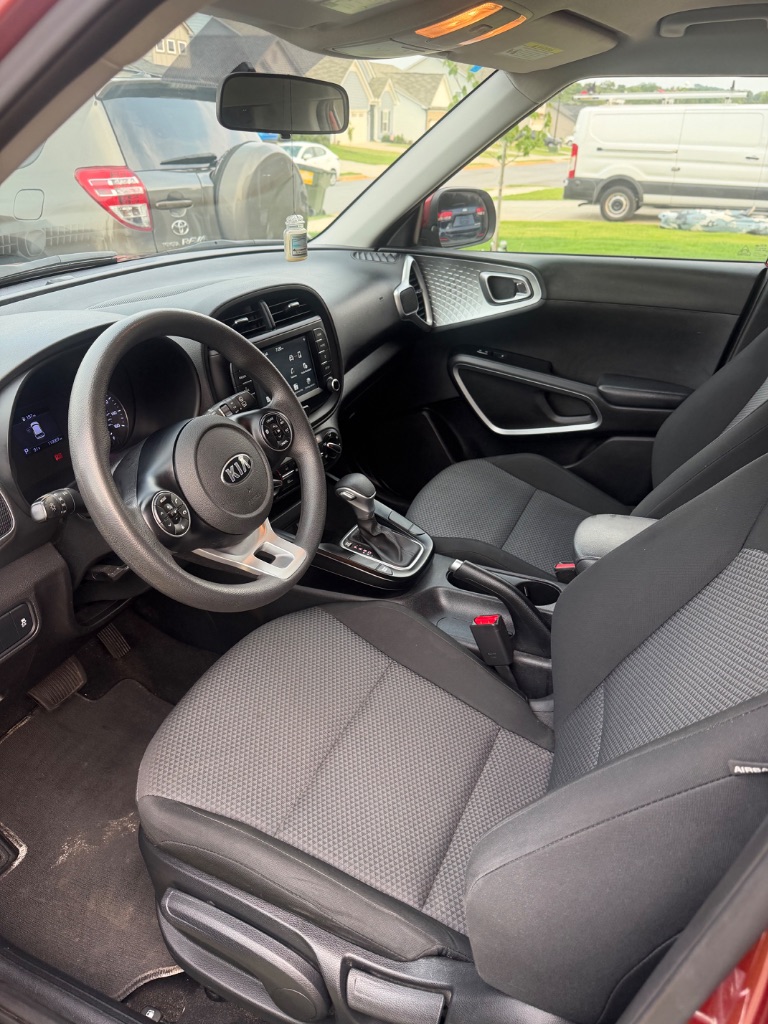 2020 Kia Soul - $10,900