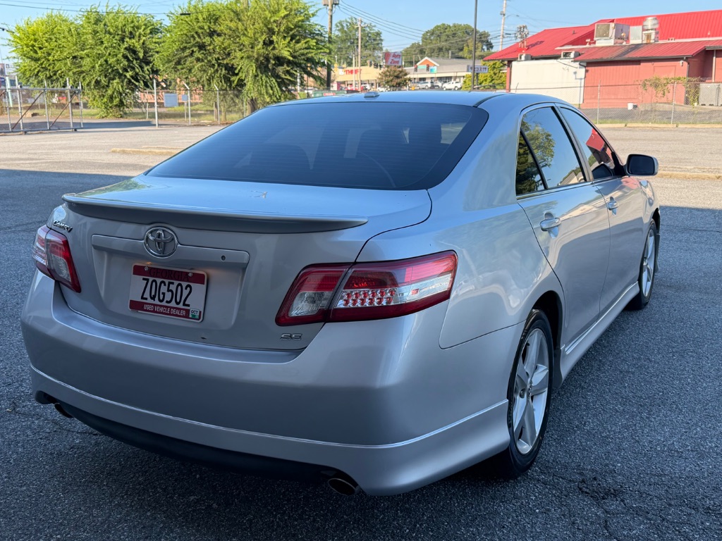 2011 Toyota Camry - $10,000