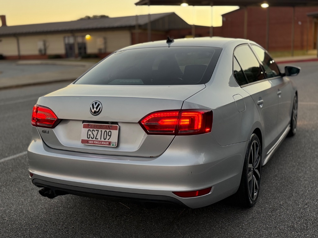 2014 Volkswagen Jetta - $9,000