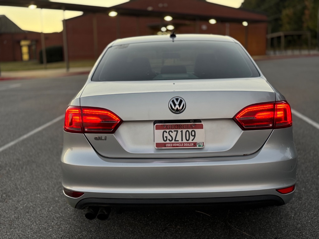 2014 Volkswagen Jetta - $9,000