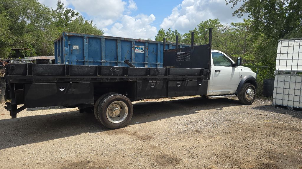 2018 Ram 5500 Chassis Cab - $29,999
