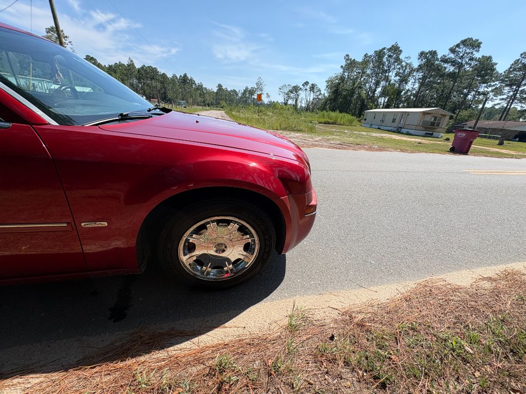 2007 Chrysler 300 - $4,000