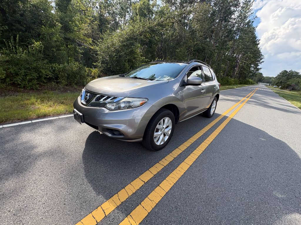 2011 Nissan Murano - $4,000