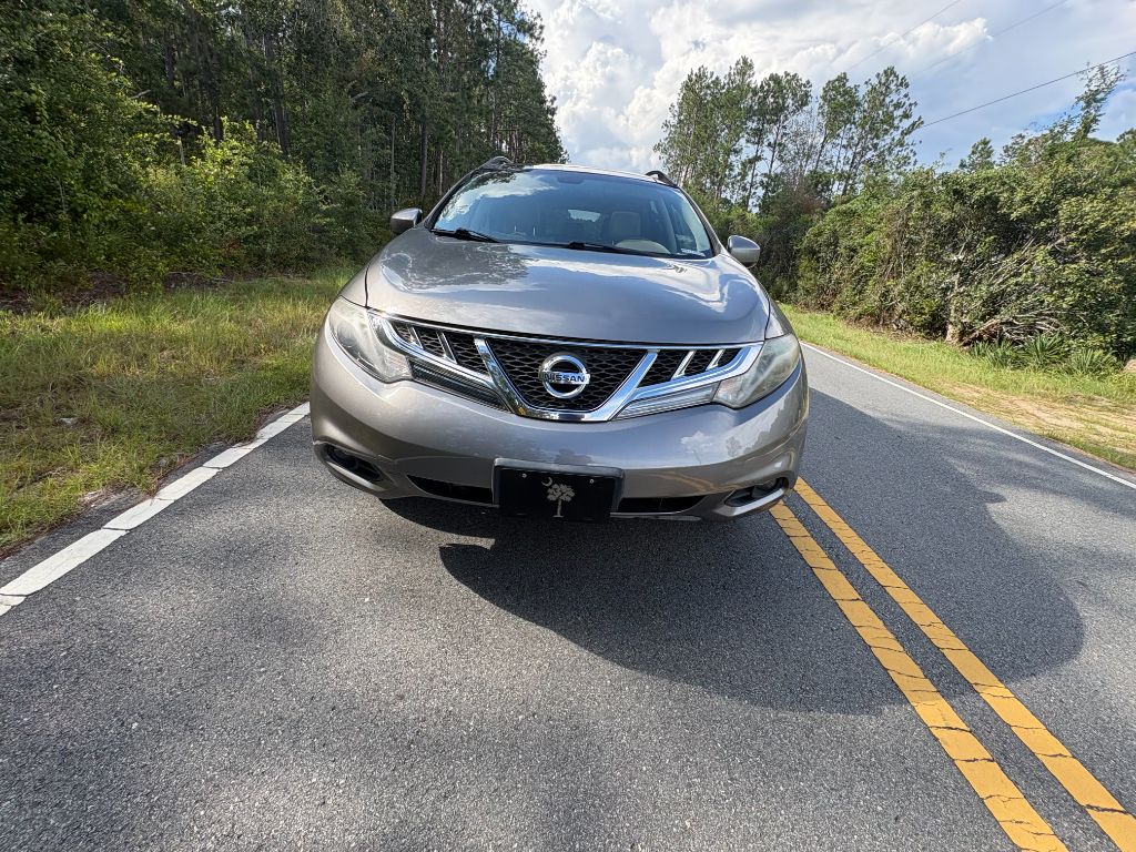 2011 Nissan Murano - $4,000