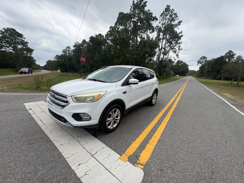 2017 Ford Escape - $4,000
