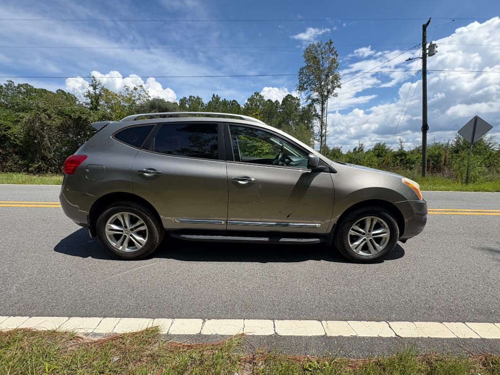 2013 Nissan Rogue - $3,500