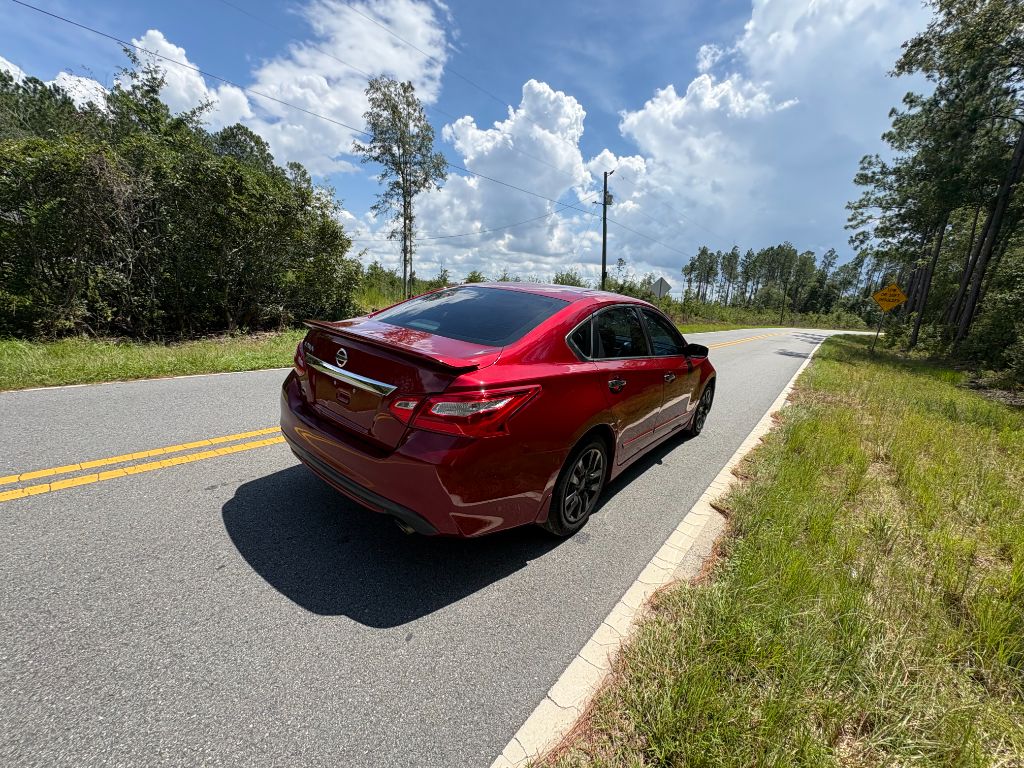 2017 Nissan Altima - $5,500