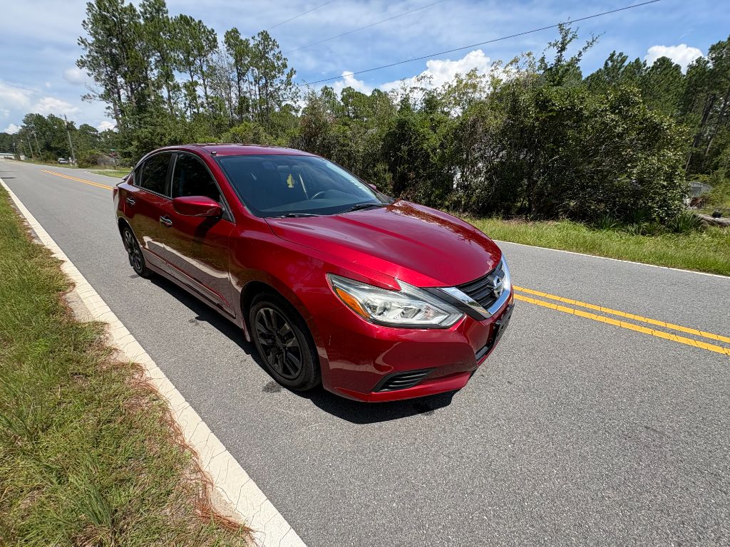 2017 Nissan Altima - $5,500