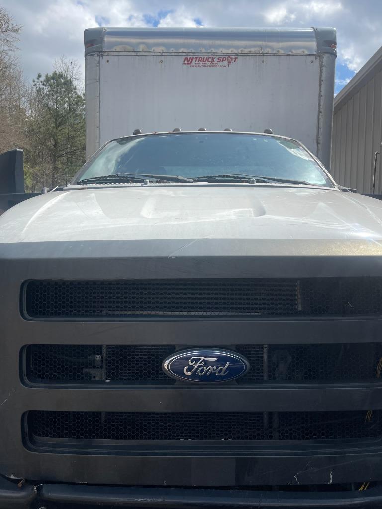 2015 Ford F-750 - $30,600