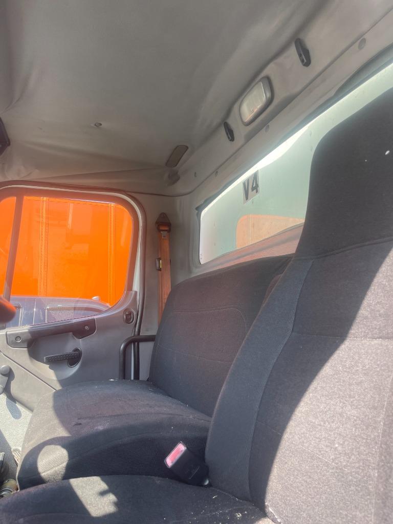2012 Freightliner M2 - $22,600