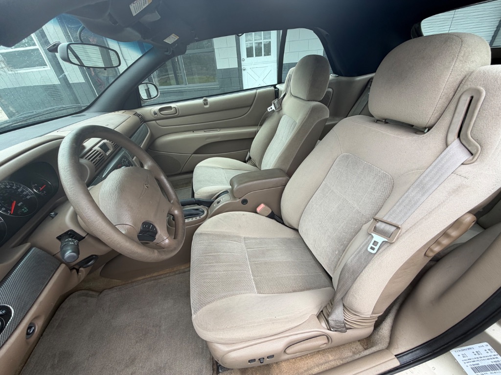 2004 Chrysler Sebring - $3,995