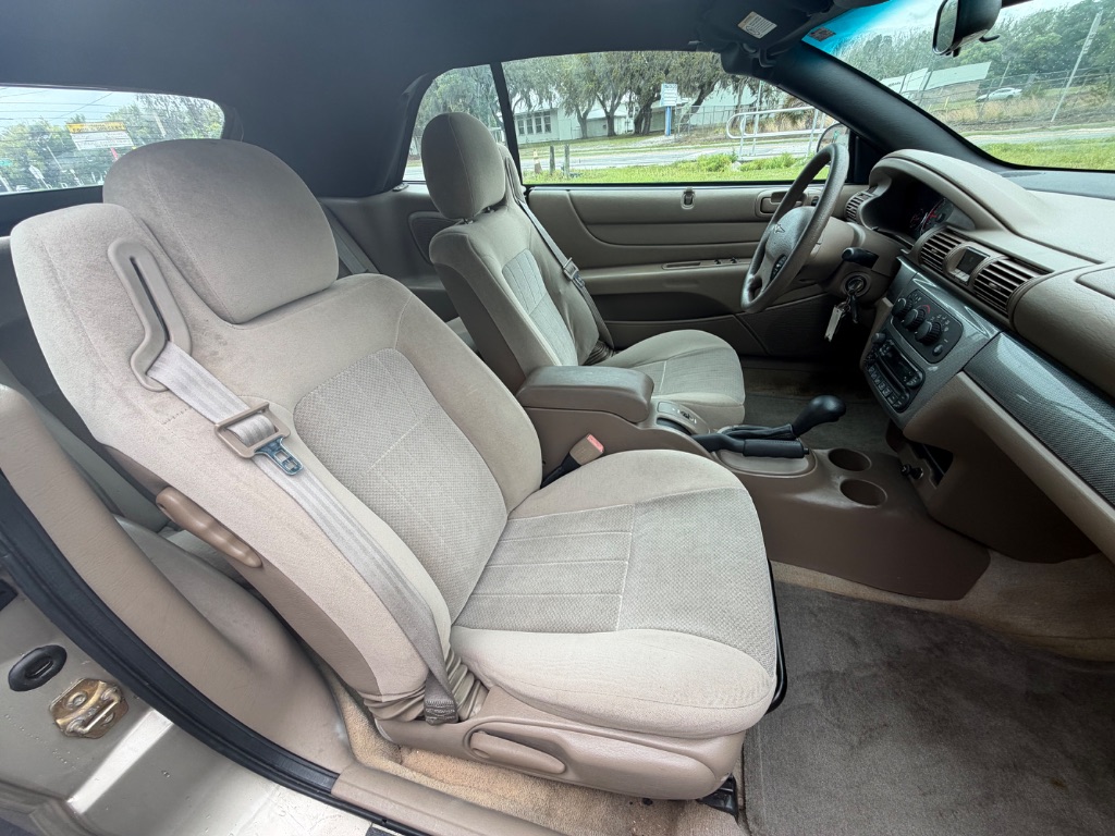 2004 Chrysler Sebring - $3,995