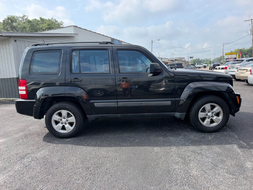 2012 Jeep Liberty - $4,695
