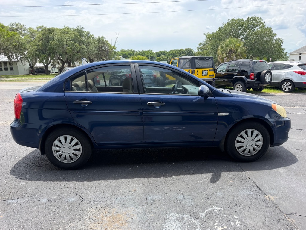2007 Hyundai Accent - $2,495