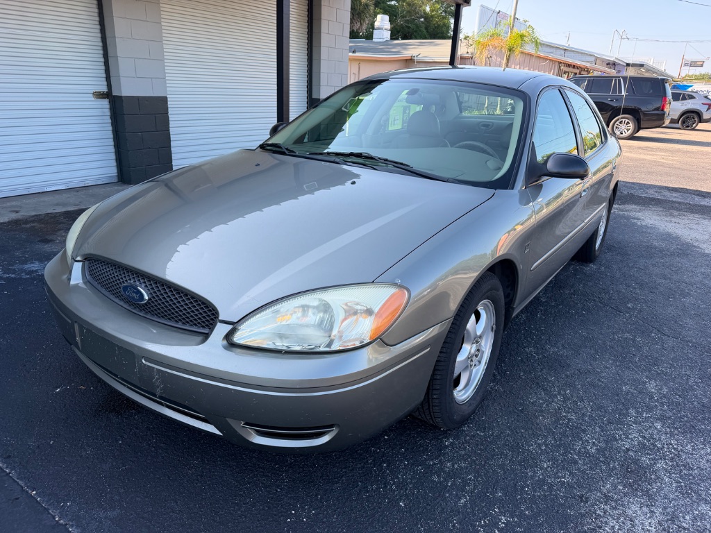2004 Ford Taurus - $5,495