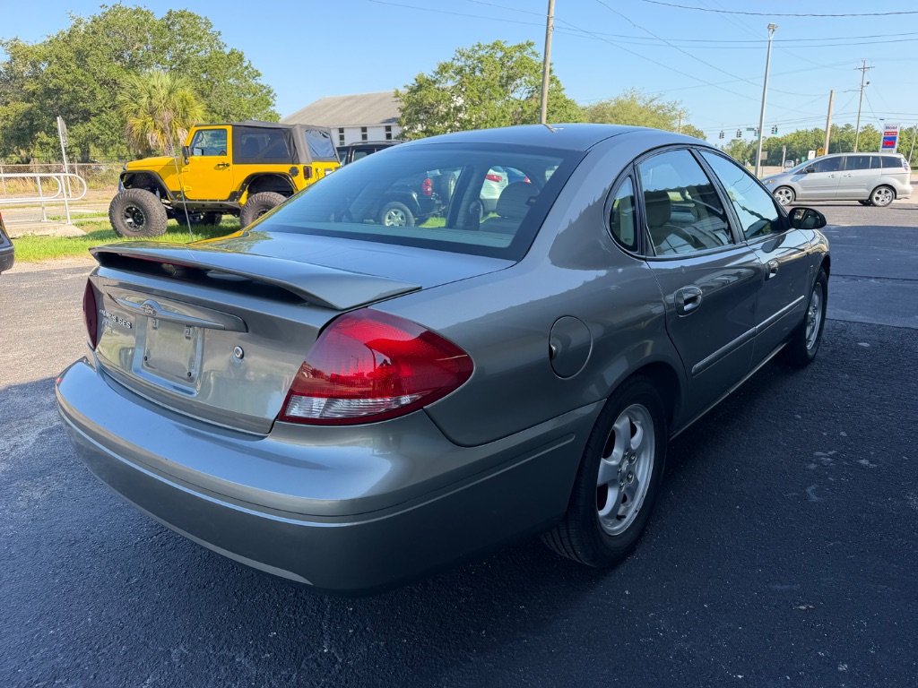 2004 Ford Taurus - $5,495