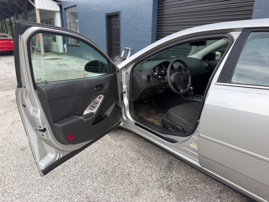 2007 Pontiac G6 - $5,995