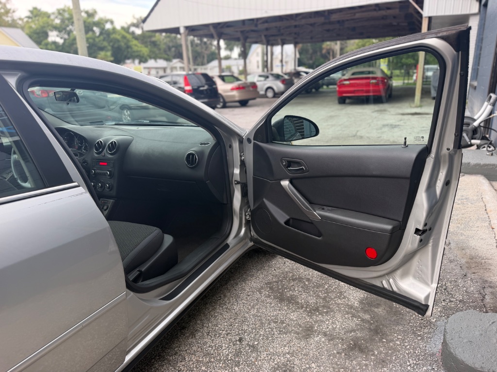 2007 Pontiac G6 - $5,995