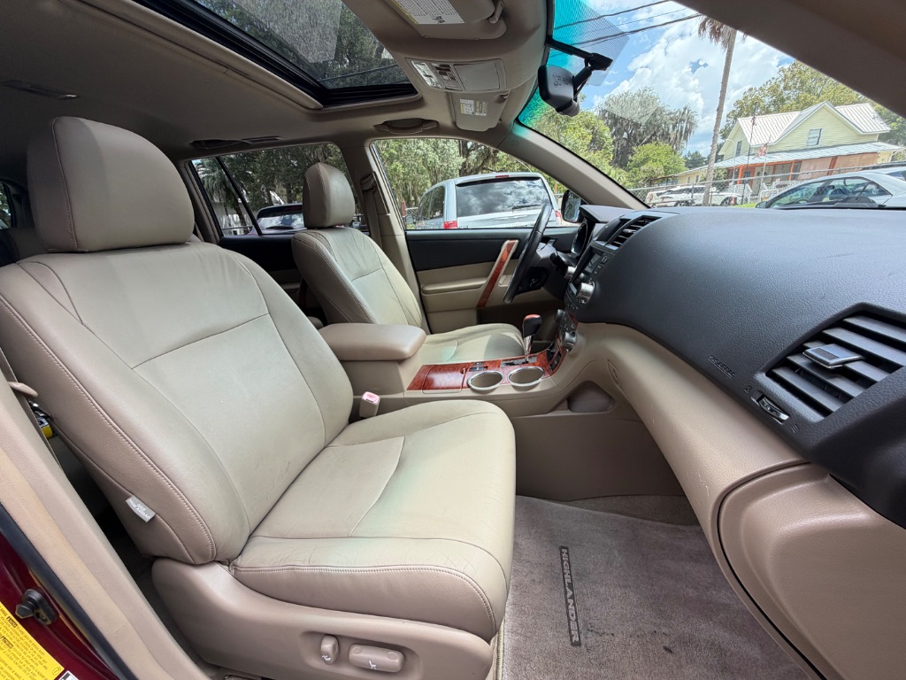 2008 Toyota Highlander - $12,495