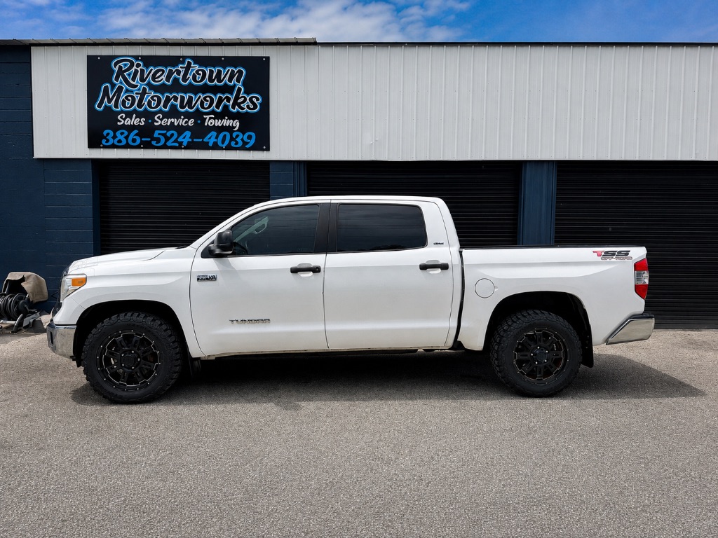 2016 Toyota Tundra - $19,995