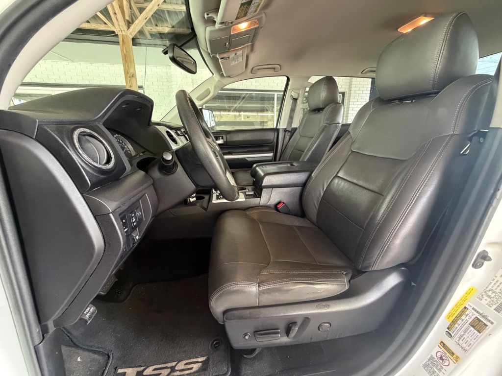2016 Toyota Tundra - $19,995
