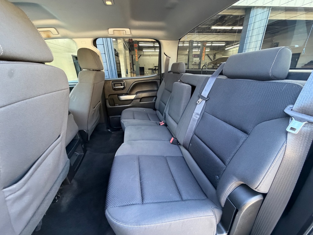 2017 Chevrolet Silverado - $20,495