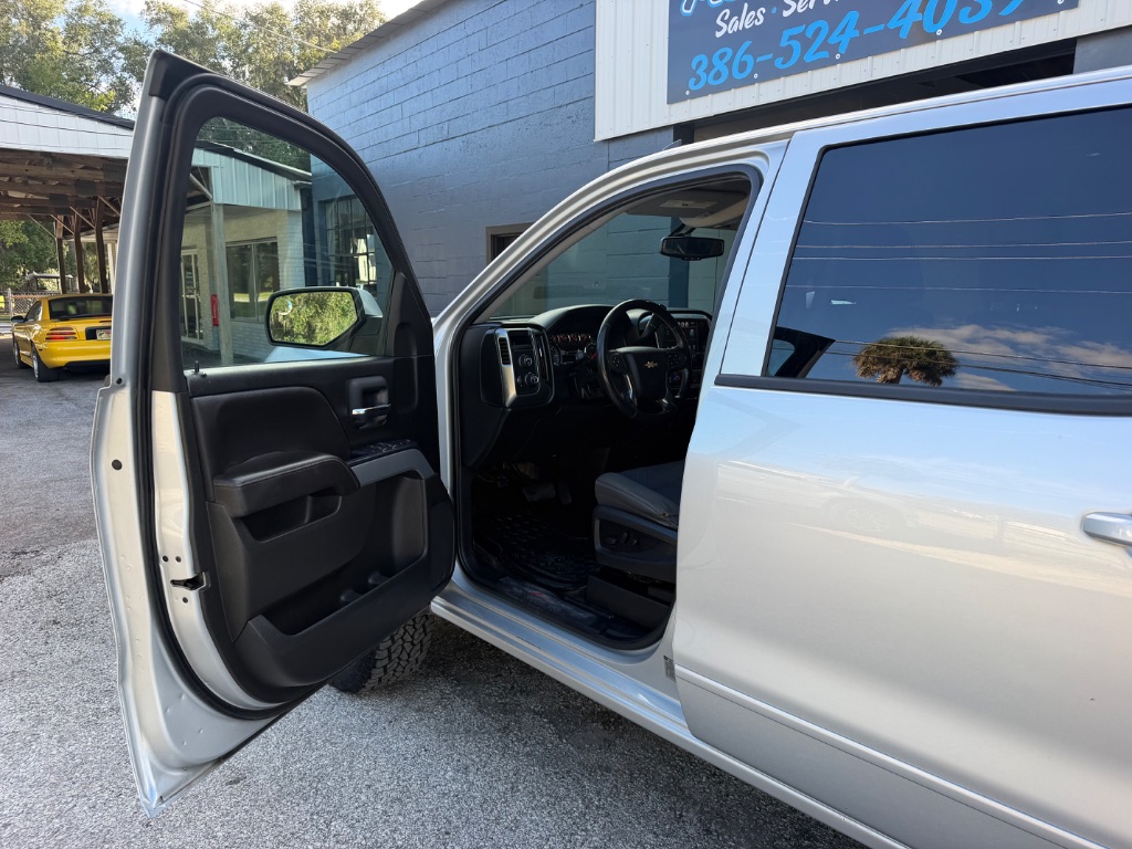 2017 Chevrolet Silverado - $20,495