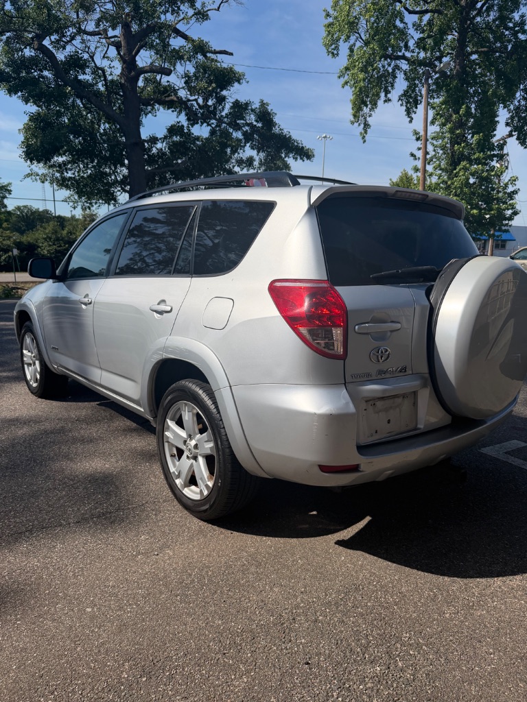 2008 Toyota RAV4 - $8,125
