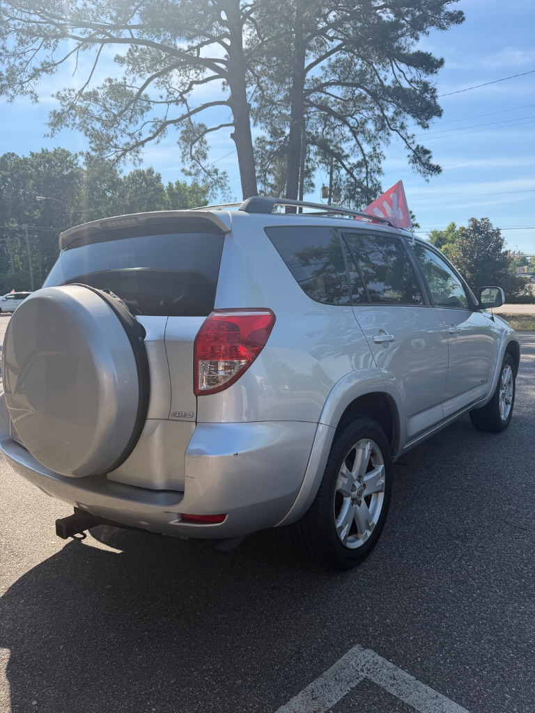 2008 Toyota RAV4 - $8,125
