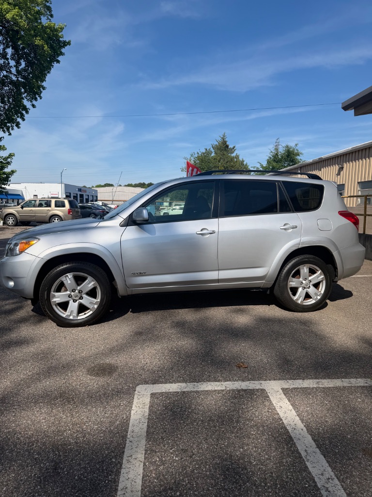 2008 Toyota RAV4 - $8,125