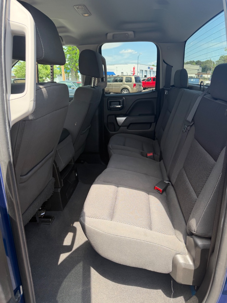 2019 Chevrolet Silverado Ld - $22,350