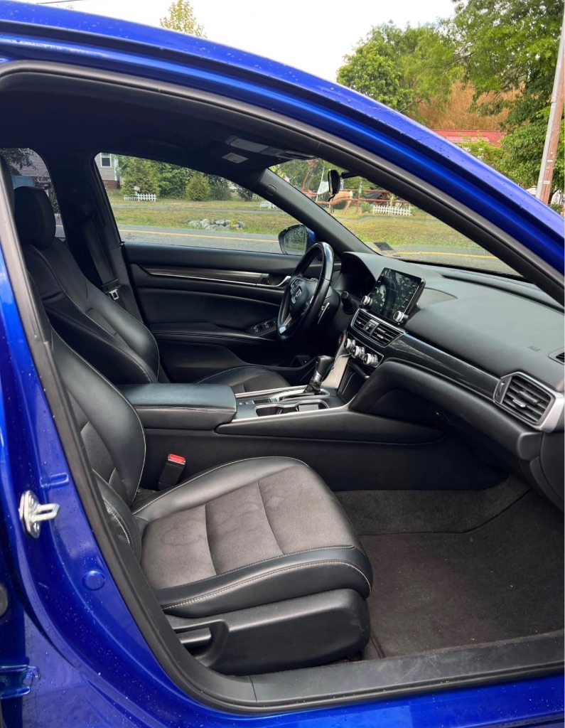 2018 Honda Accord - $11,500