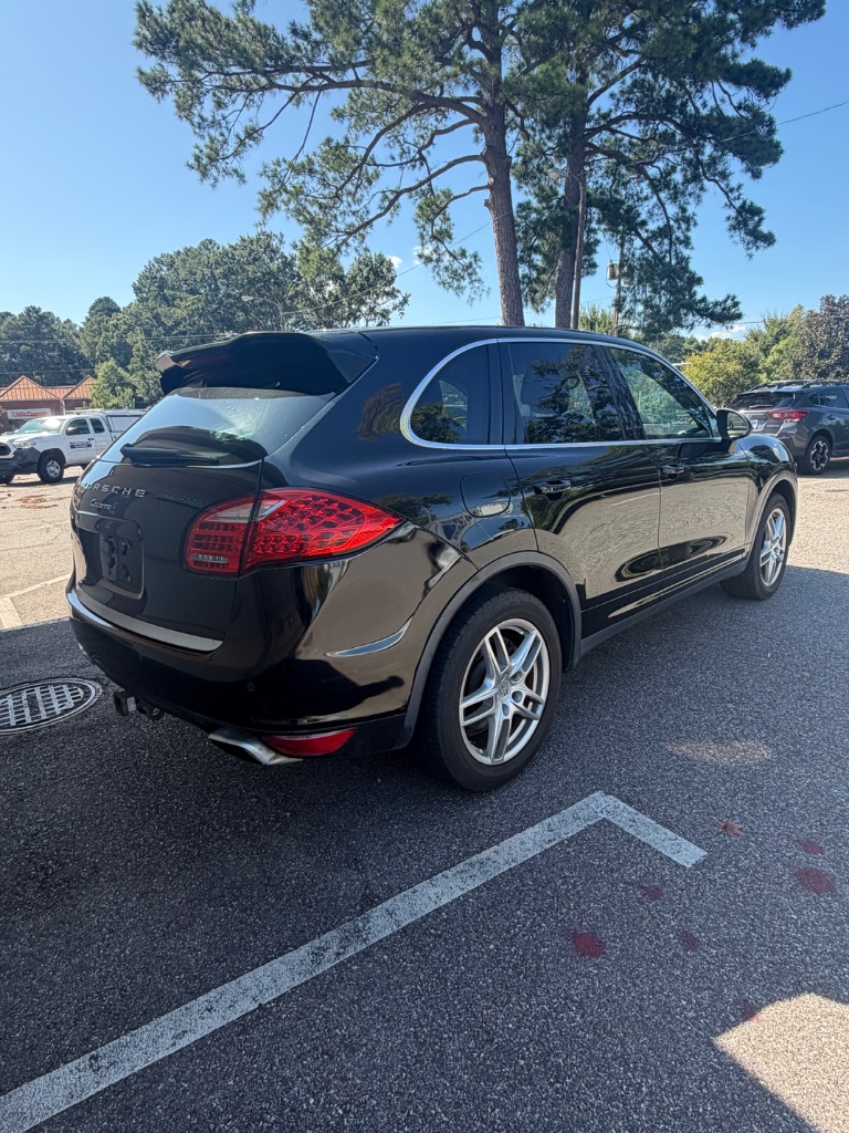 2014 Porsche Cayenne - $9,650