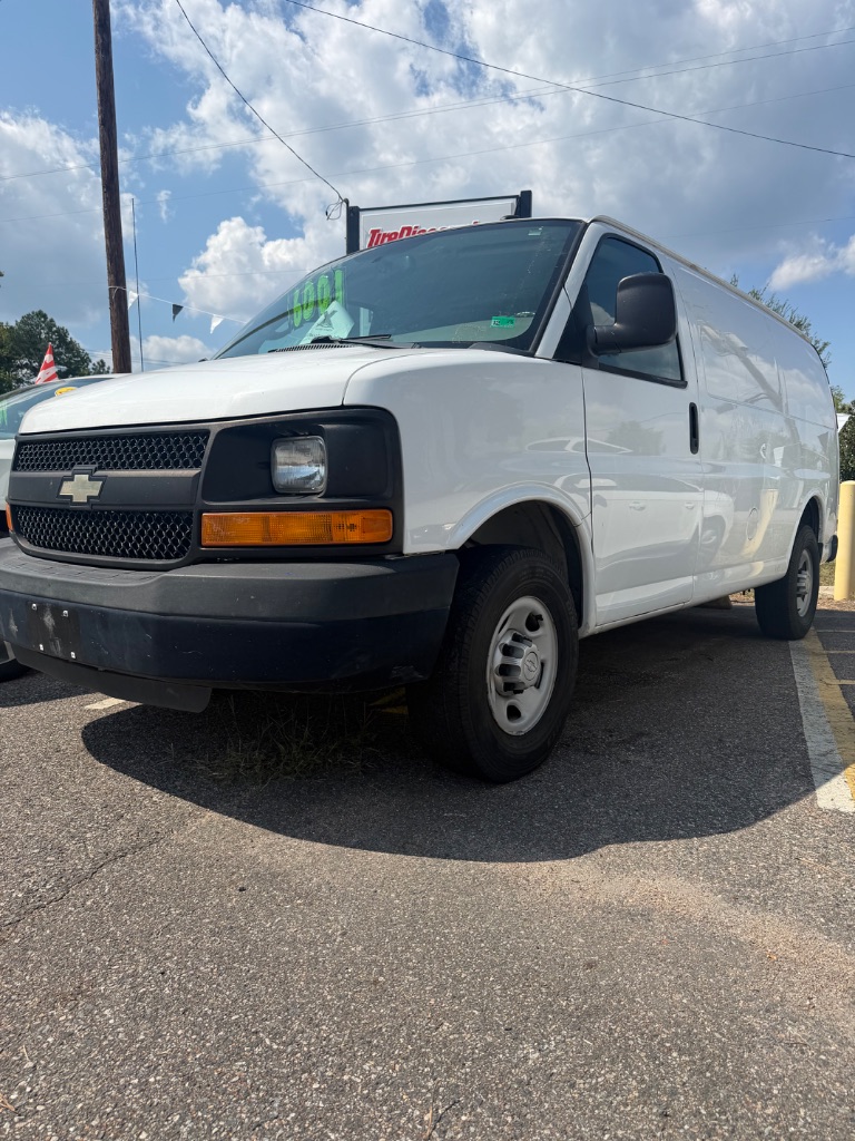 2015 Chevrolet Express - $6,500