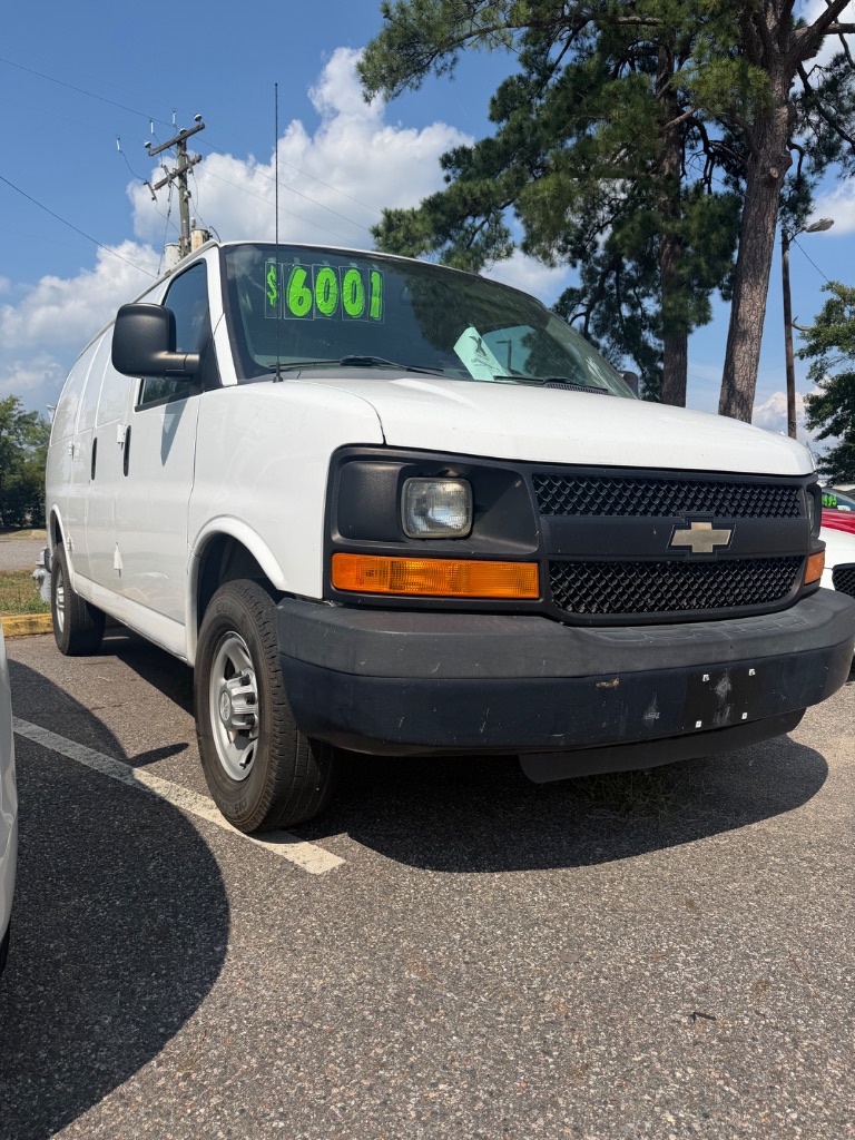 2015 Chevrolet Express - $6,500
