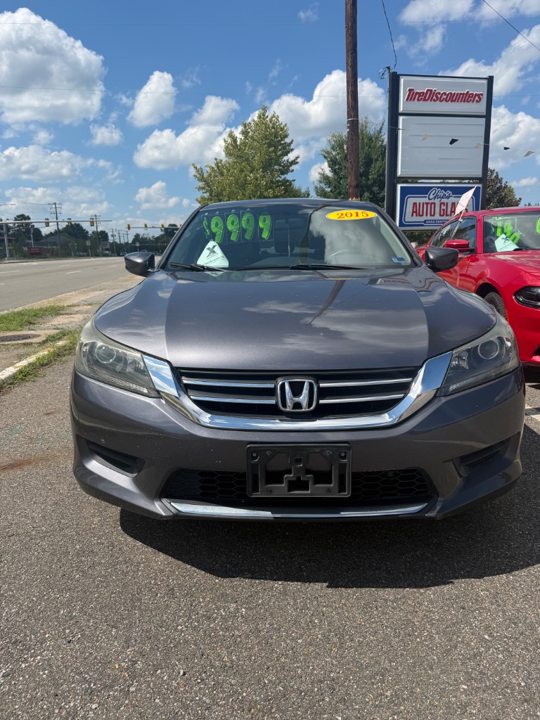 2015 Honda Accord - $10,390