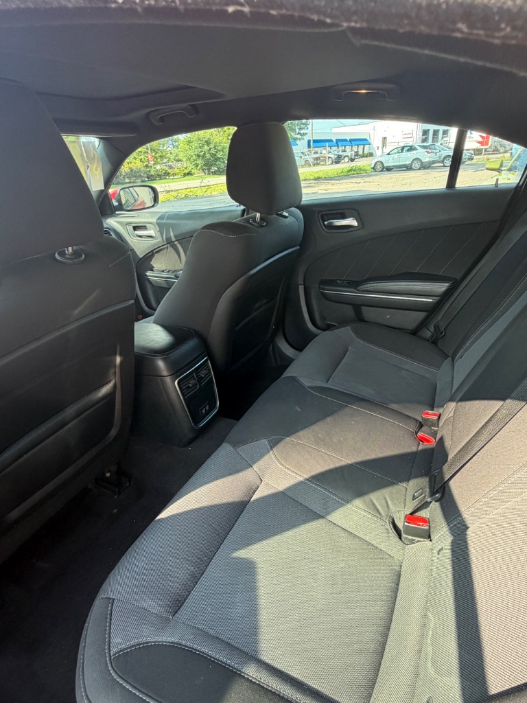 2016 Dodge Charger - $15,000