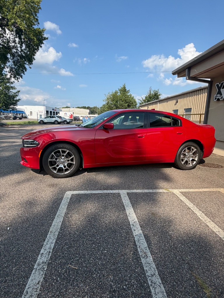 2016 Dodge Charger - $15,000