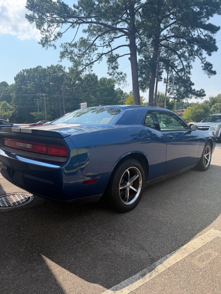 2010 Dodge Challenger - $8,995