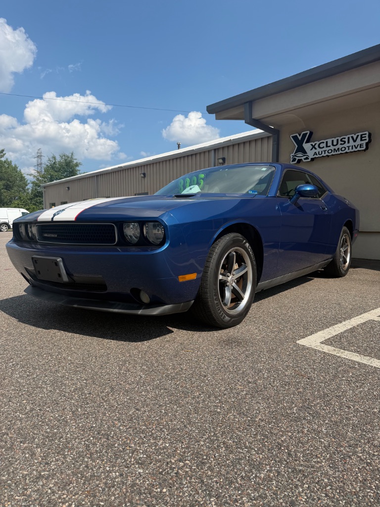 2010 Dodge Challenger - $8,995