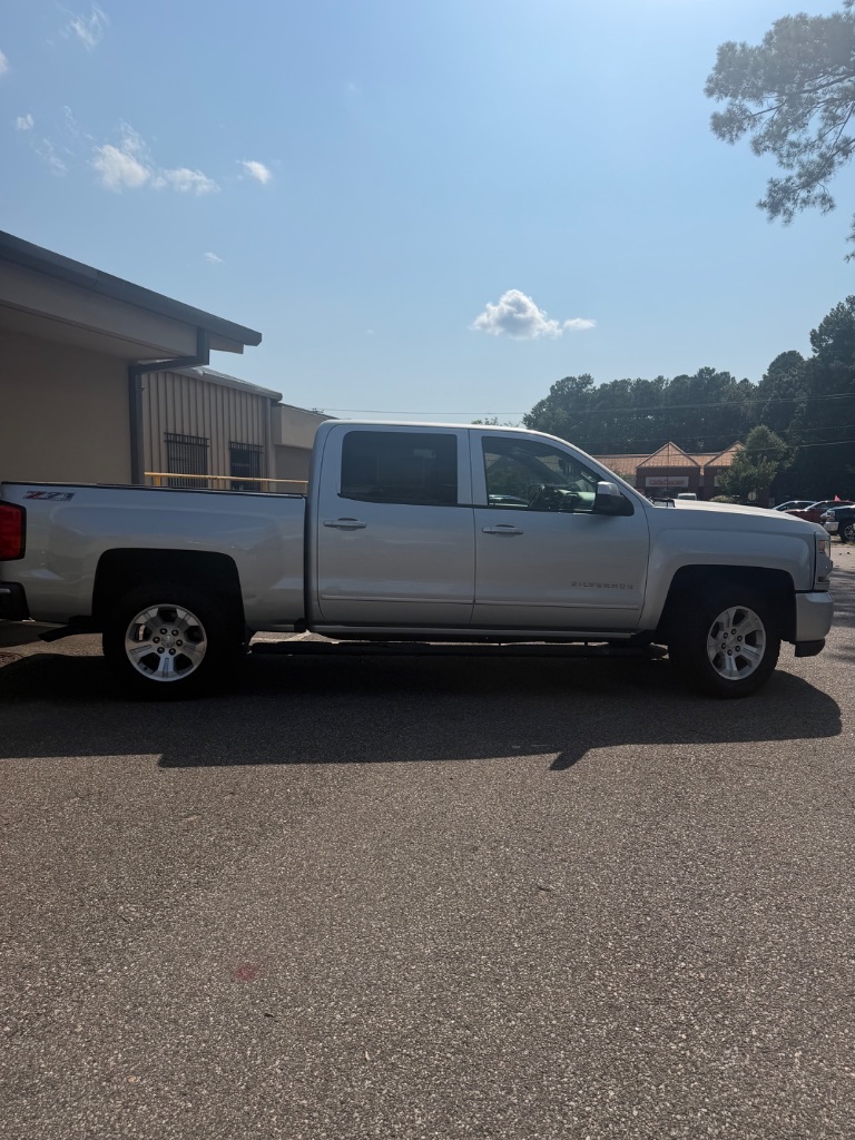 2017 Chevrolet Silverado - $9,999