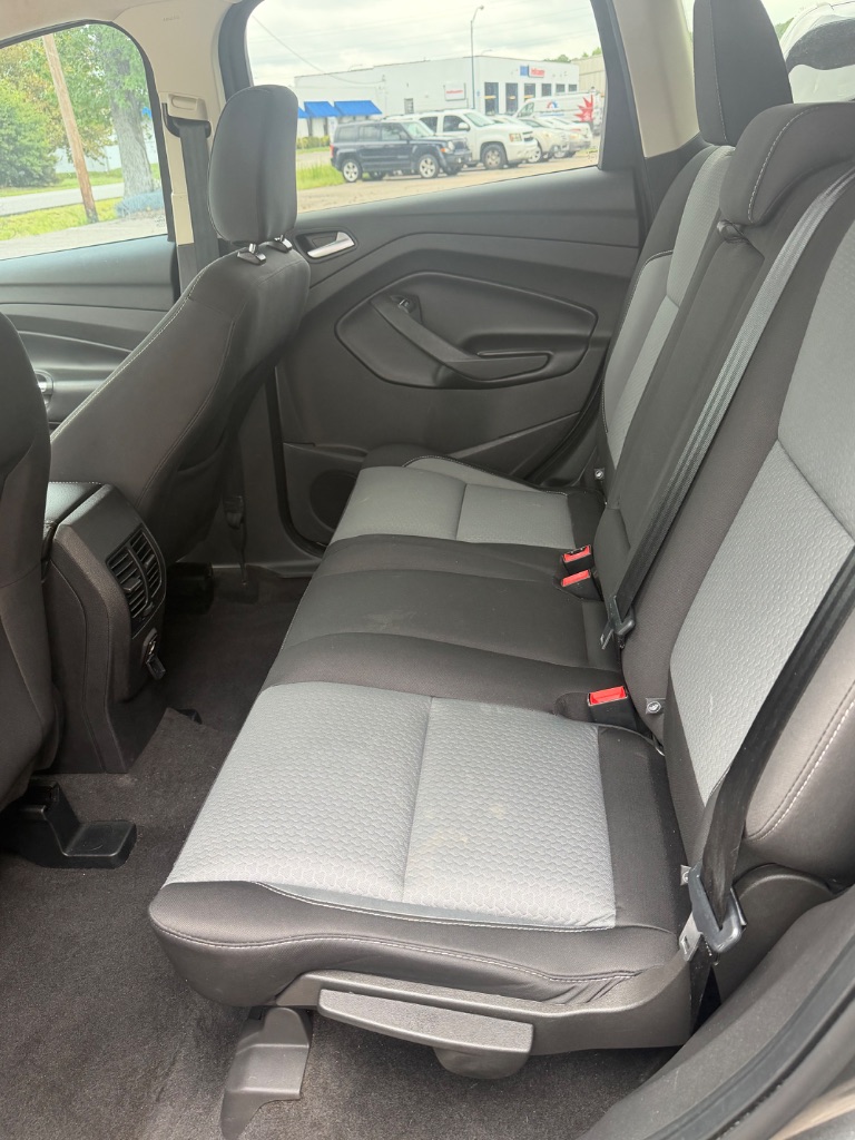 2019 Ford Escape - $7,999